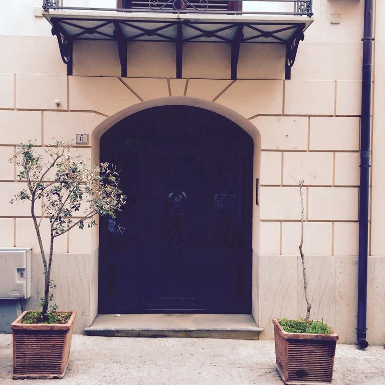 La Casetta Al Massimo By Domusicily Palermo Kamer foto